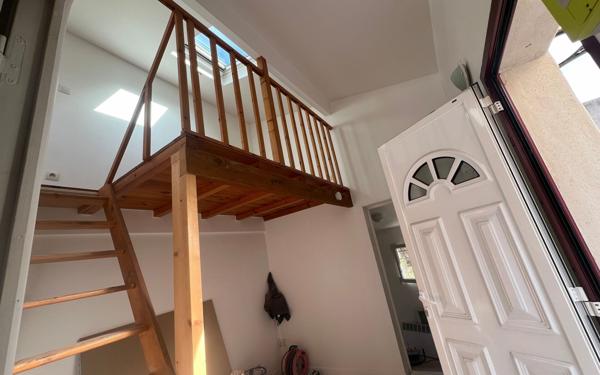 Appartement à louer    1 pièce • 20 m2 Arcueil