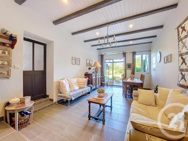 Immeuble à vendre  387 m2 MIRECOURT - 88