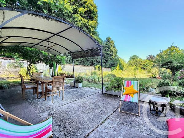 Immeuble à vendre  387 m2 MIRECOURT - 88