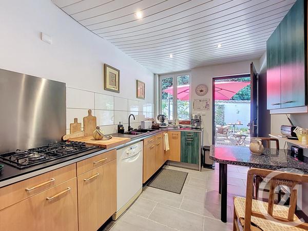 Immeuble à vendre  387 m2 MIRECOURT - 88