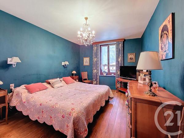 Immeuble à vendre  387 m2 MIRECOURT - 88