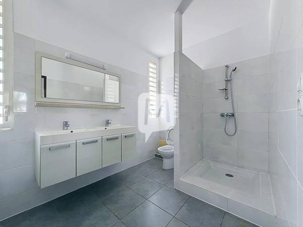 DPT GUYANE, à louer RÉMIRE-MONTJOLY Maison T3 jumelée de 77,6 m2