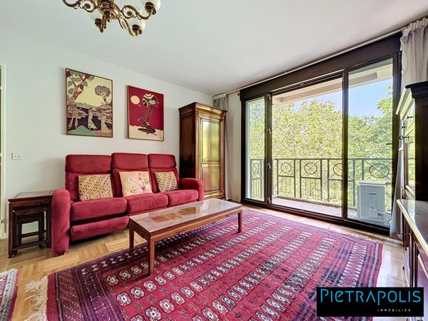 Résidence Services - T2 de 46,50 m² avec climatisation. Balcon. Cave