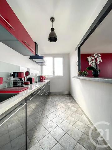 Appartement F3 à vendre  4 pièces - 82,09 m 2   COMPIEGNE  - 60