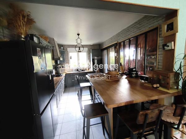 Maison à ATHIS-VAL DE ROUVRE, 61430 - 6 pièces 118m²