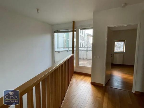 Maison à louer 5 pièces 131.53m² Saint-Pierre-des-Corps (37700)