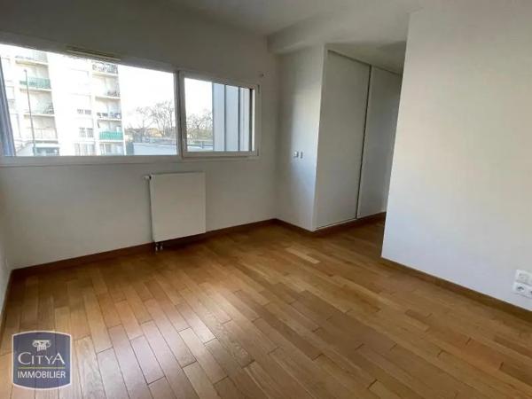Maison à louer 5 pièces 131.53m² Saint-Pierre-des-Corps (37700)