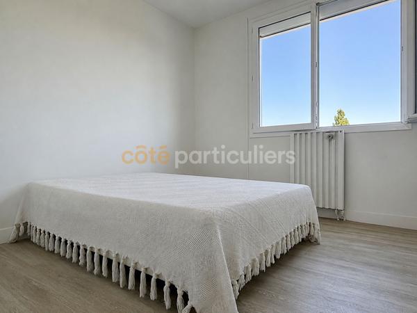 Vente
                Appartement81 m² - 4 Pièces -
                    CARENTAN LES MARAIS (50500)