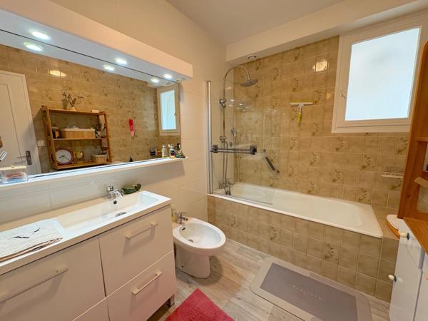 Maison landaise 6 pièces 235m2 sur 6531m2 de terrain