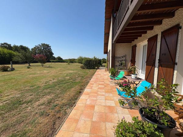 Maison landaise 6 pièces 235m2 sur 6531m2 de terrain