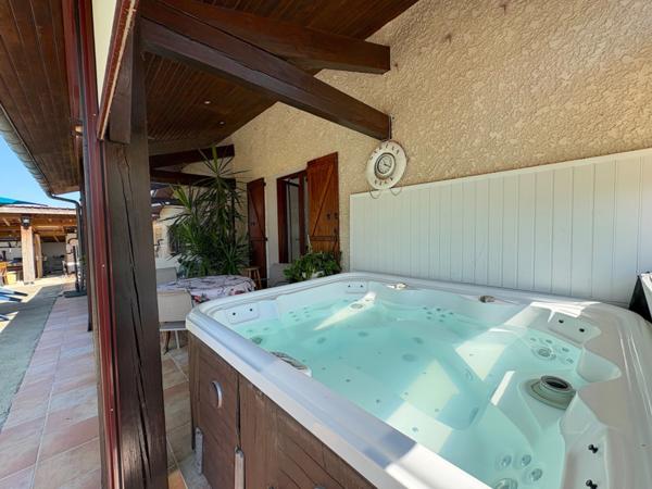 Maison landaise 6 pièces 235m2 sur 6531m2 de terrain