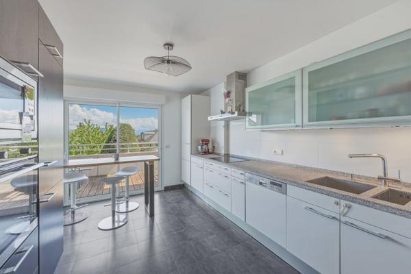 Vente Appartement de luxe Divonne-les-Bains 5 Pièces 146 m²