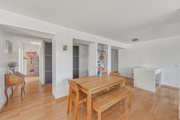 Vente Appartement de luxe Divonne-les-Bains 5 Pièces 146 m²