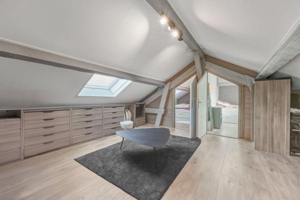 Vente Propriété équestre Saint-Genis-Pouilly 11 Pièces 300 m²