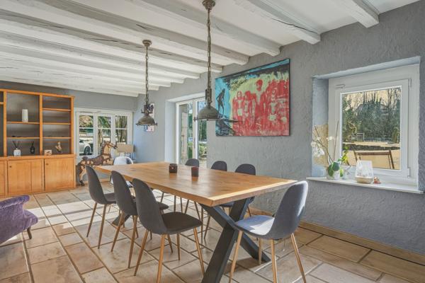 Vente Propriété équestre Saint-Genis-Pouilly 11 Pièces 300 m²