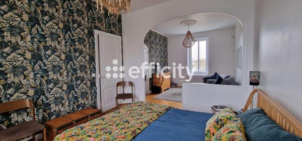 Maison 7 pièces - 165 m²