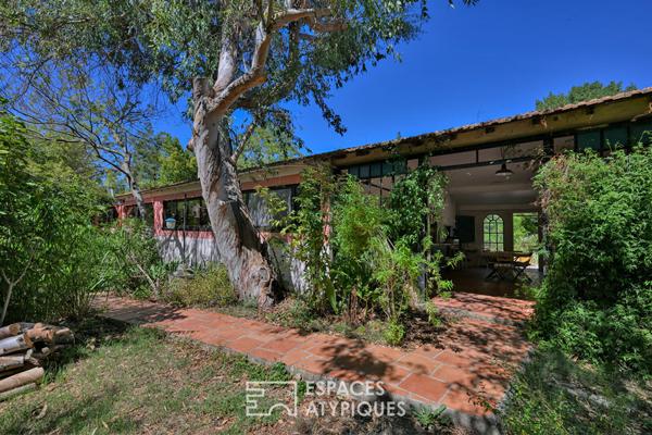 Propriété esprit longère sur 5 hectares aux portes d’Uzès