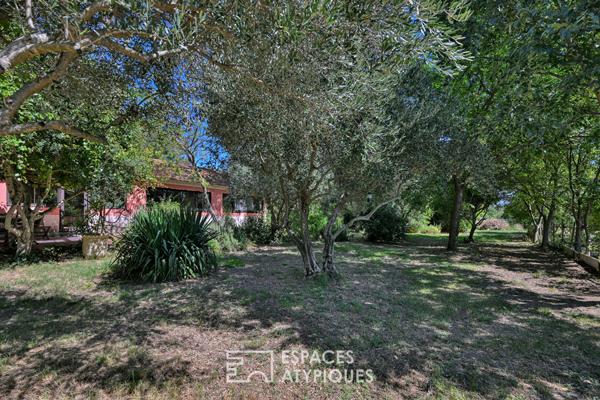 Propriété esprit longère sur 5 hectares aux portes d’Uzès