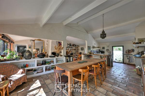 Propriété esprit longère sur 5 hectares aux portes d’Uzès