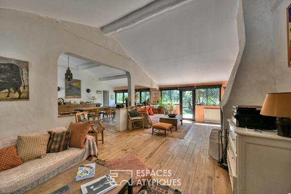 Propriété esprit longère sur 5 hectares aux portes d’Uzès