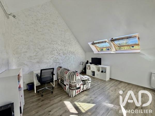 Maison à vendre 8 pièces 213 m² Pontpoint