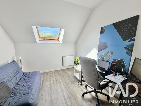 Maison à vendre 8 pièces 213 m² Pontpoint