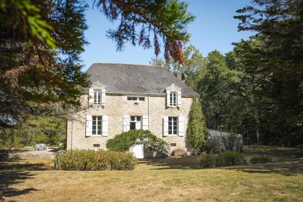 Vente Maison de maître Surzur 10 Pièces 240 m²