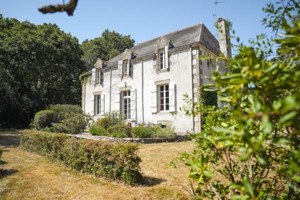 Vente Maison de maître Surzur 10 Pièces 240 m²