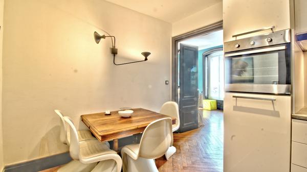 Lyon (69001) T2- meublé- 47m2-¨Prox Hotel de ville- Disponible le 30/04 !