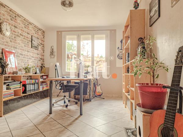 Maison 5 pièce(s) 2 chambre(s) 84 m²