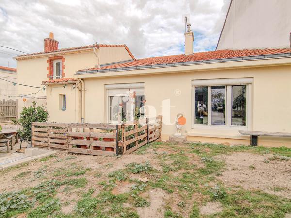 Maison 5 pièce(s) 2 chambre(s) 84 m²