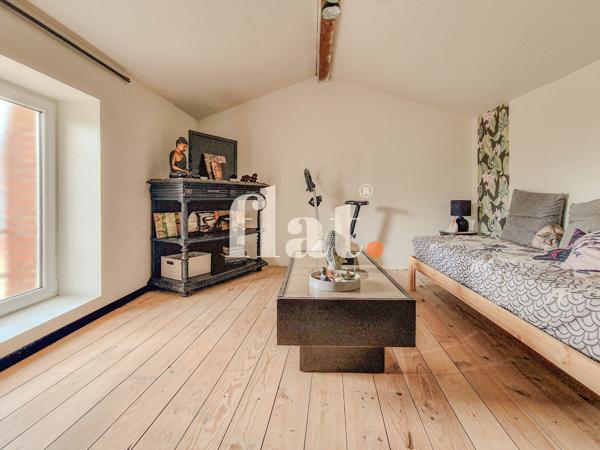 Maison 5 pièce(s) 2 chambre(s) 84 m²