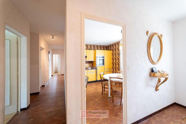 Maison Chateauneuf Sur Charente 14 pièce(s) 158 m2