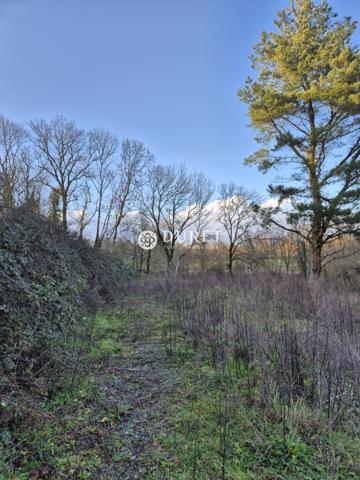 Terrain constructible à vendre, 1504 m² - La Roche-sur-Yon 85000
