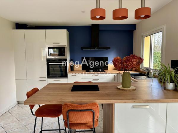 Maison à PLOEREN, 56880 - 5 pièces 123m²
