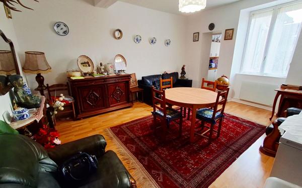 Appartement à vendre    2 pièces • 53 m2 Nemours