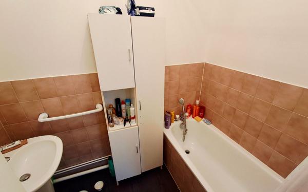 Appartement à vendre    2 pièces • 53 m2 Nemours