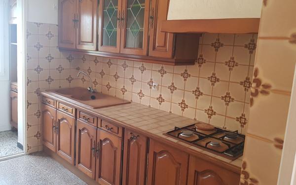 Appartement à vendre    4 pièces • 61,11 m2 Port-Saint-Louis-du-Rhône