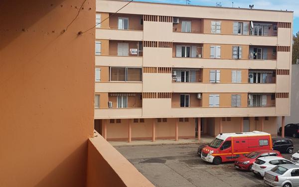 Appartement à vendre    4 pièces • 61,11 m2 Port-Saint-Louis-du-Rhône