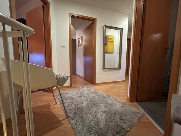 Essey les Nancy, Appartement T4  refait à neuf dans résidence de standing avec garage et extérieur