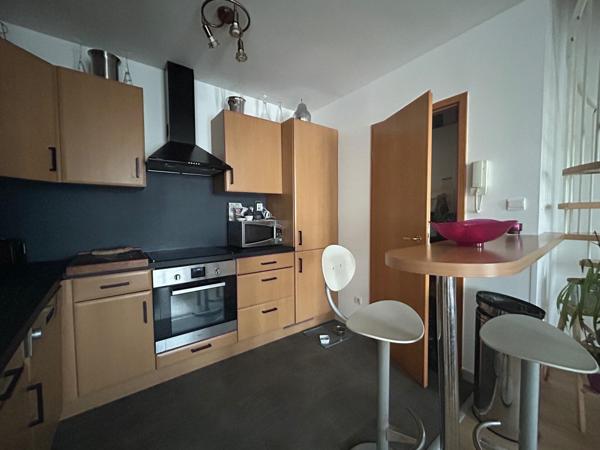 Essey les Nancy, Appartement T4  refait à neuf dans résidence de standing avec garage et extérieur