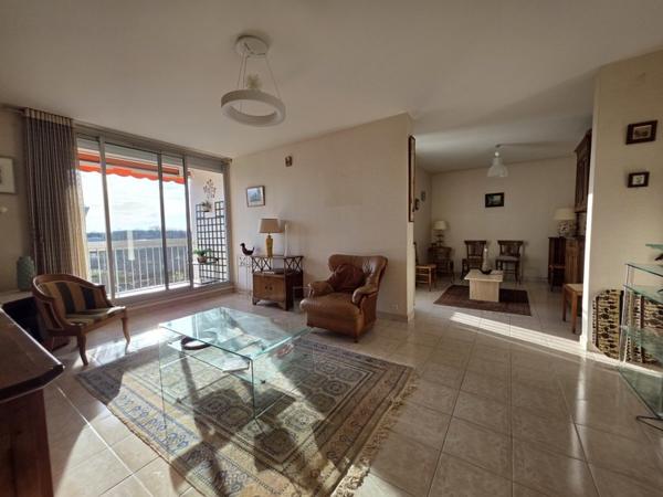 Appartement à vendre |  Saintes |  3 pièces | 80 m²