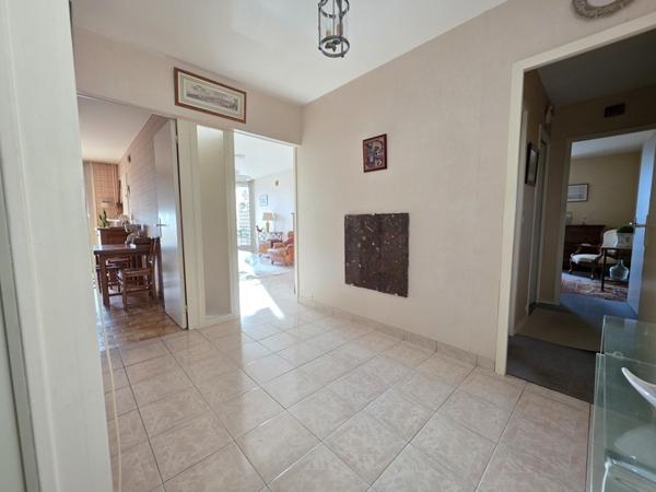 Appartement à vendre |  Saintes |  3 pièces | 80 m²