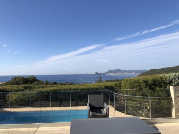 Maison villa Saint-Cyr-sur-Mer 120 m²