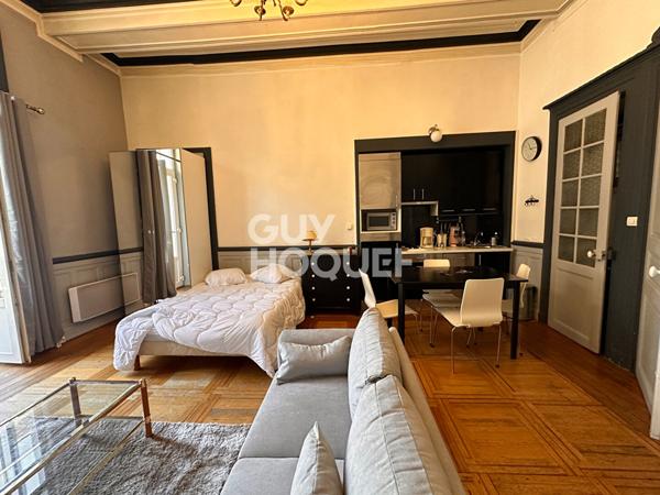 Studio Grand Hôtel meublé 35.88m², balcon, eau chaude