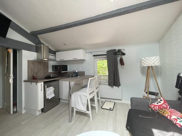 T2 MEUBLE - SAINTES RIVE DROITE