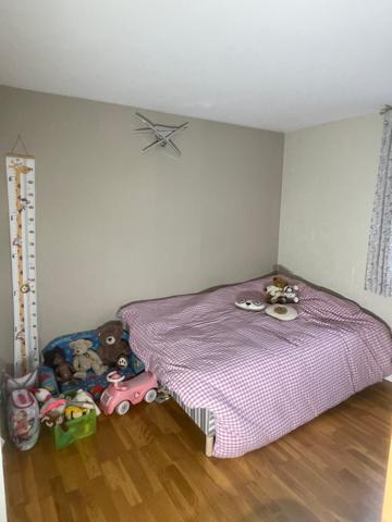 Appartement 4 pièces 84m² avec Stationnement et Cave