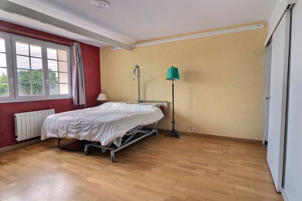 Maison 10 pièces 280 m2