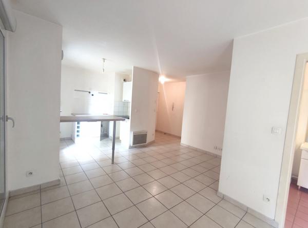 Appartement Villeurbanne 1 pièce(s) 33.77 m2