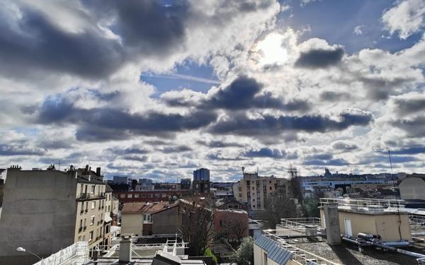 Appartement à vendre    3 pièces • 47,16 m2 Saint-Ouen